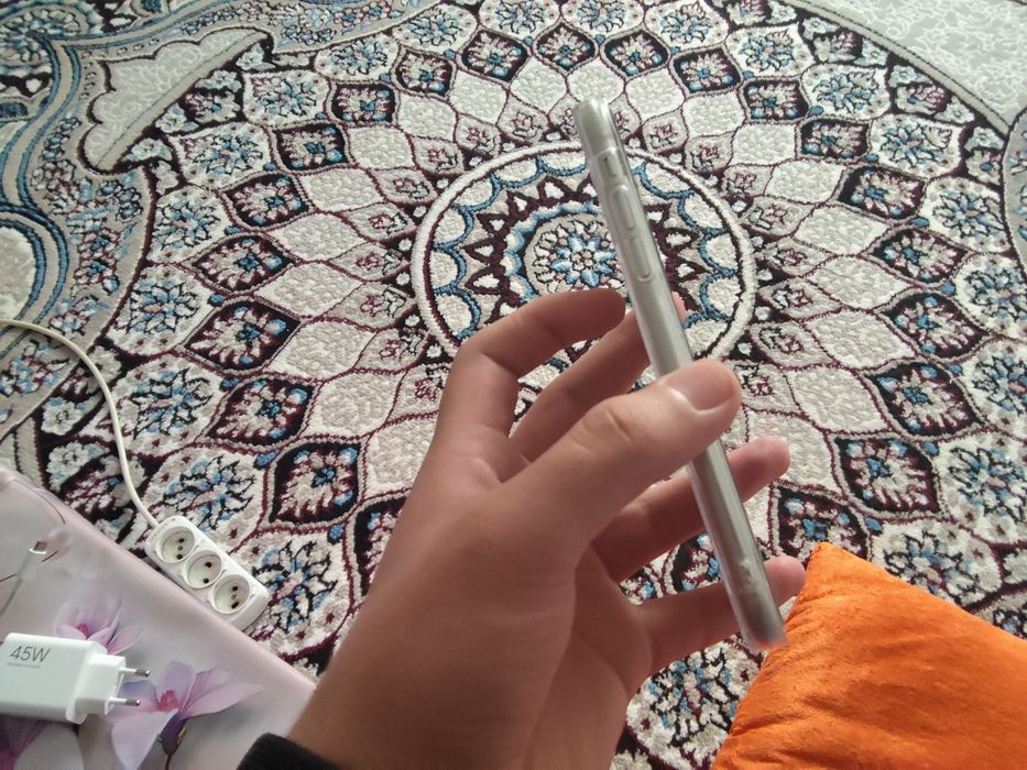 Iphone 11 ideal kar dak full. Aybi yuq 64 talisi