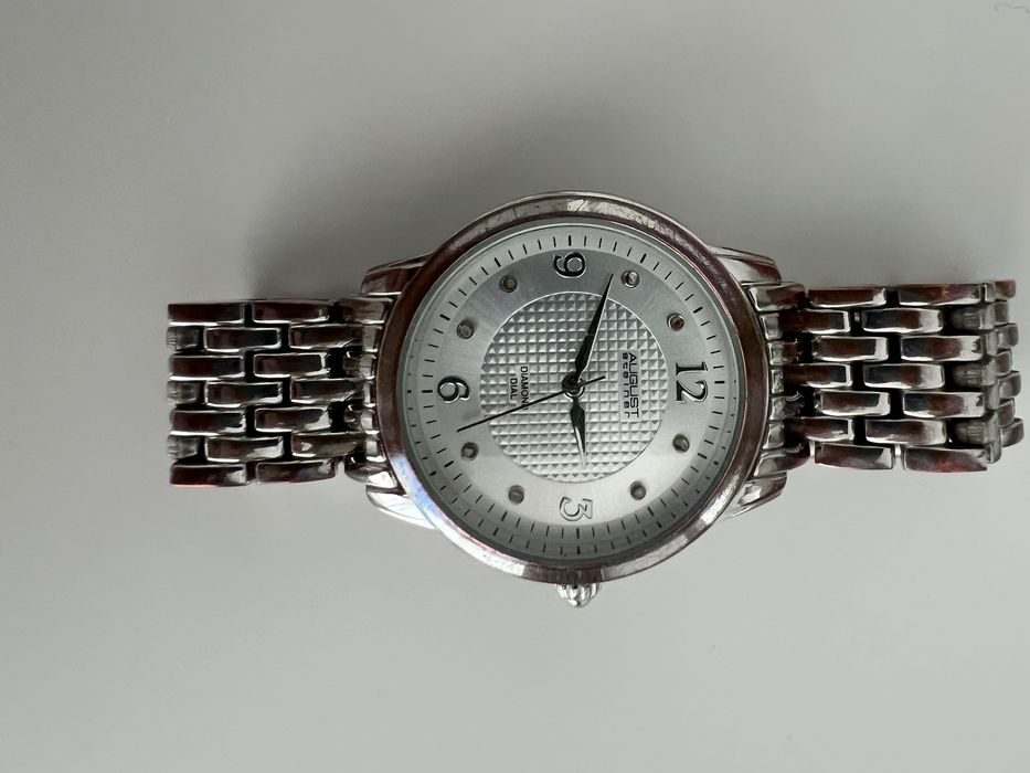 Дамски часовник August Steiner