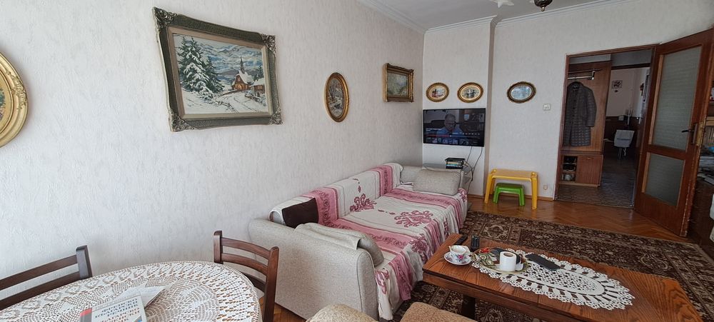 Продава се Тристаен апартамент в София, Захарна фабрика - 90 кв.м за 1767 €/кв.м - Снимка #1