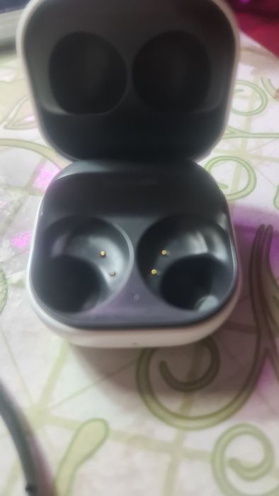 Кейс от Samsung buds 2