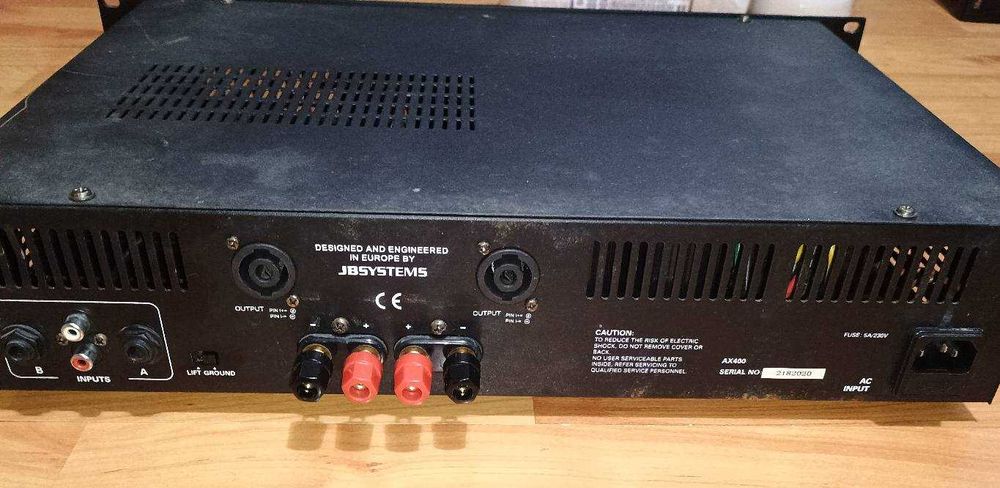 Amplificator profesional JB SYSTEMS AX400 2X200W