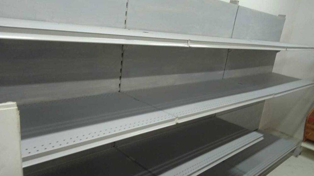 Продается стеллажи и хлебница для магазина и других отраслей