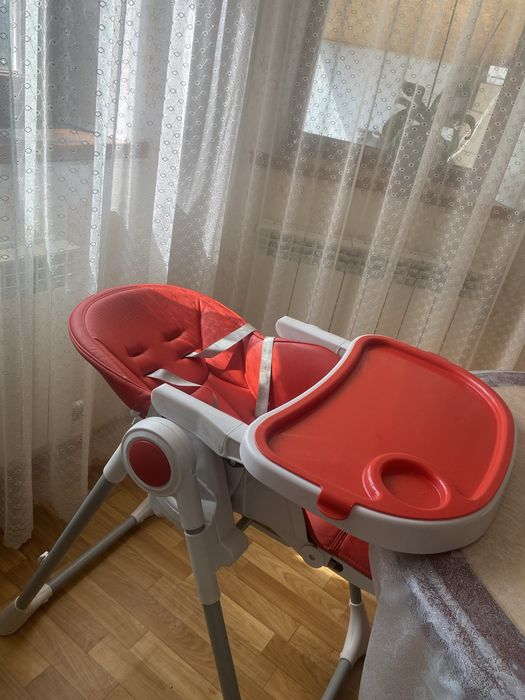 Продам стул для кормления !
