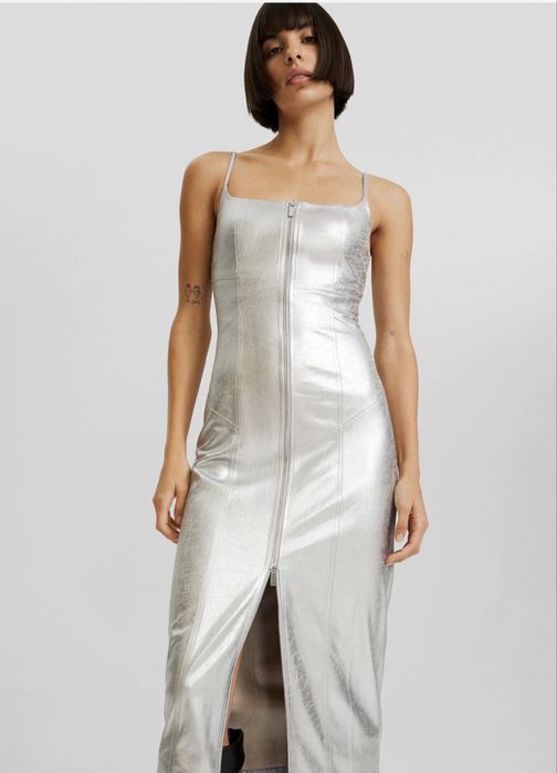 Bershka и Dorothy Perkins рокли