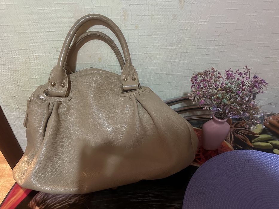 Продаю сумочки в хорошем состоянии