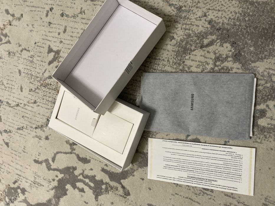 продам планшет samsung tab a7 lite