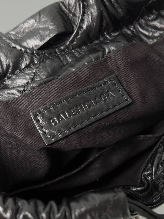 Geanta Balenciaga Crush