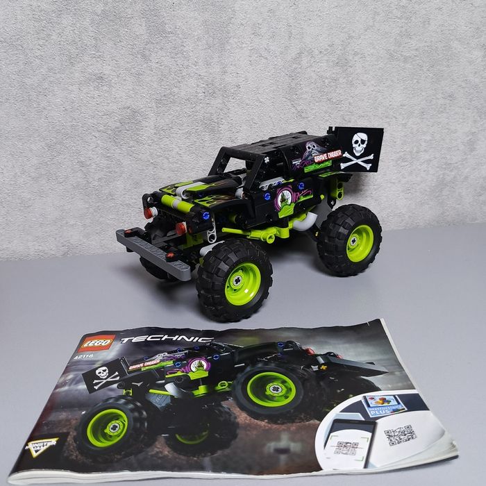 LEGO Technic 42118 Monster Jam Grave Digger