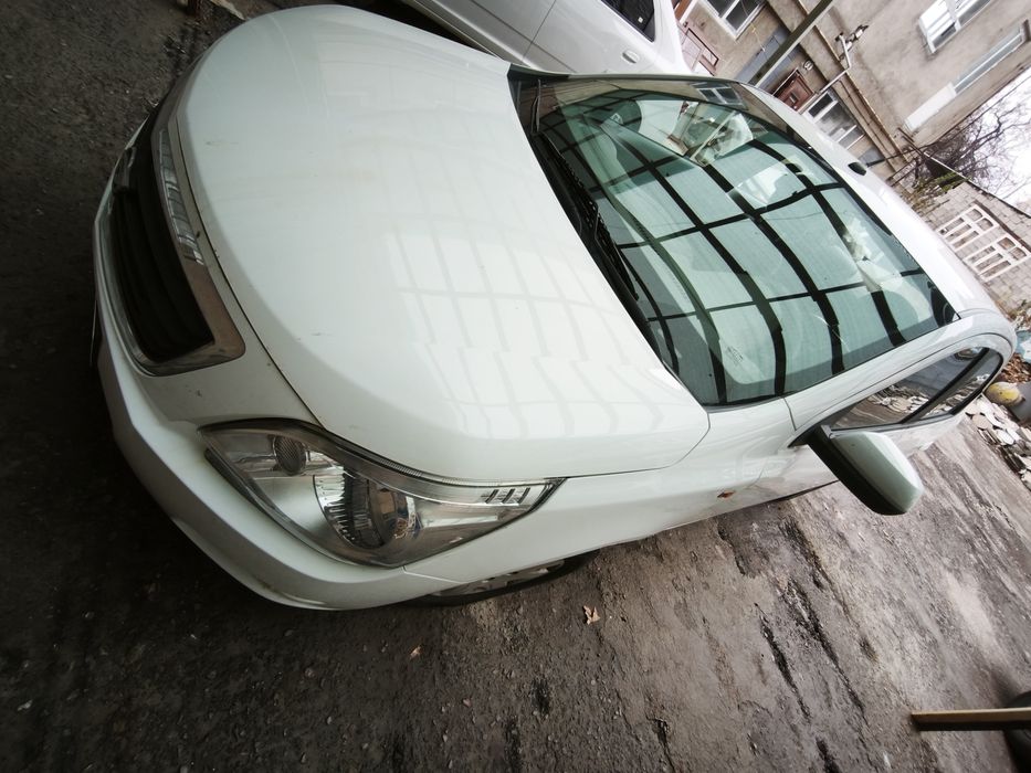 Продаётся две автомобиль cobalt ravon 2018г и chevrolet 2024