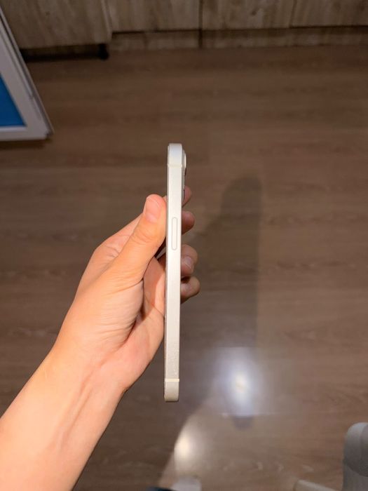 iphone 13 емкость 75%