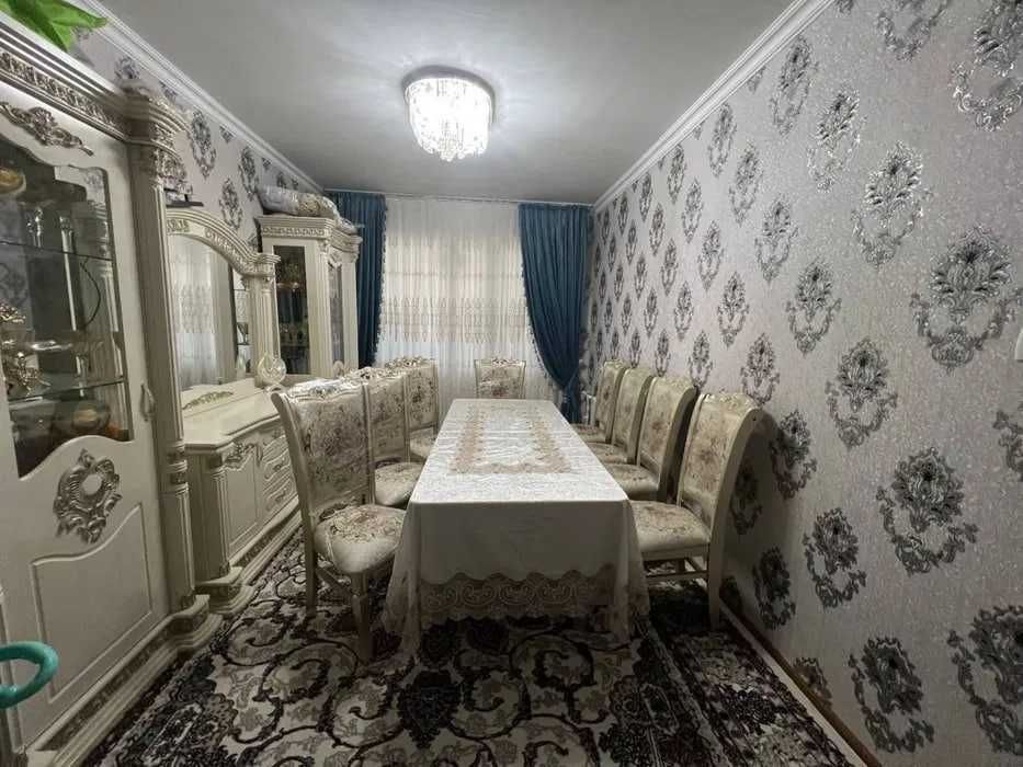 КаракамишДа 3 хонали чройли дизайнга ега болган квартира сотилади!!