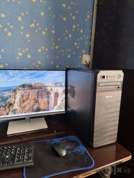 i3 8100 RAM 4gb SSD 120 HDD 1TB