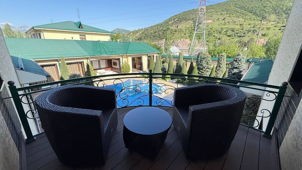 Dacha sotiladi srochna