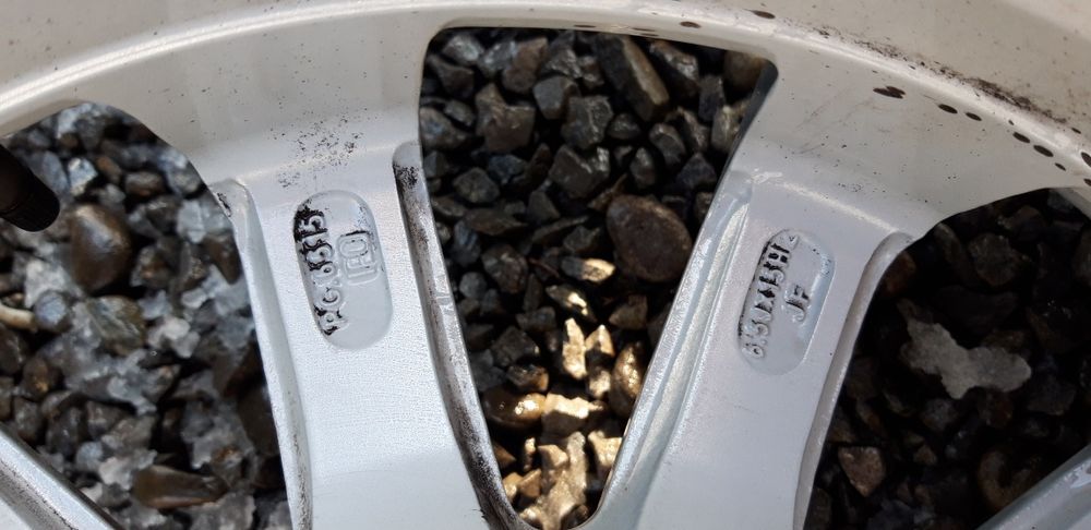 Vand jante aliaj pe 15