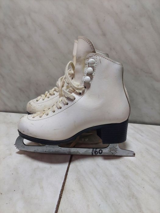 Patine gheata 160 patinaj artistic Celebrity piele marime 28-29 (19  c