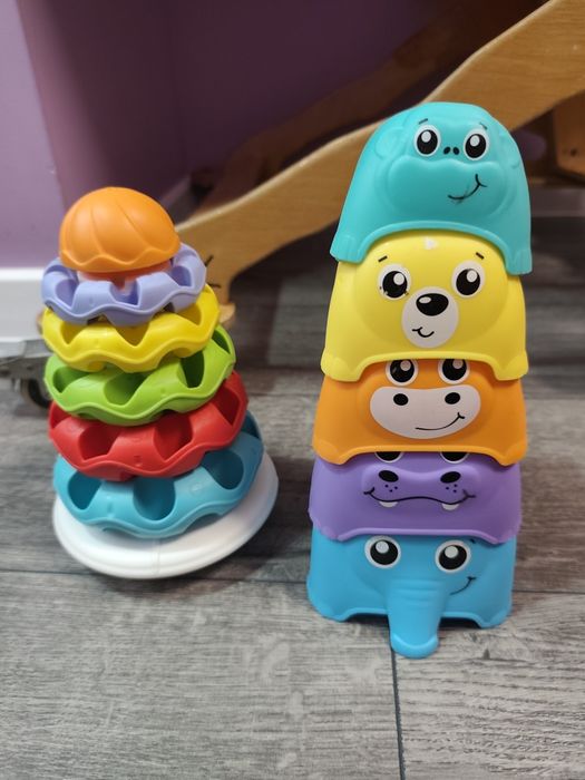 Лот бебешки играчки