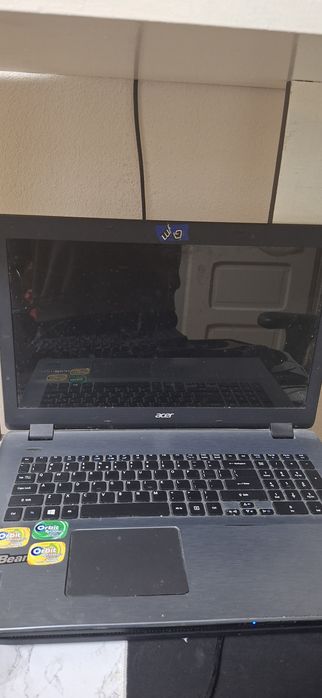 Laptop Acer Aspire E5-771G
