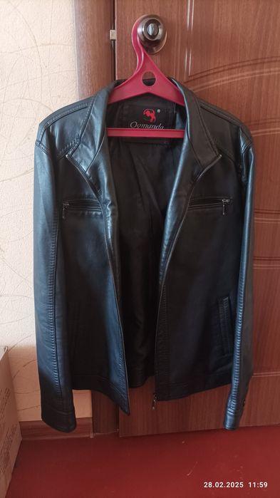 Продам мужскую куртку