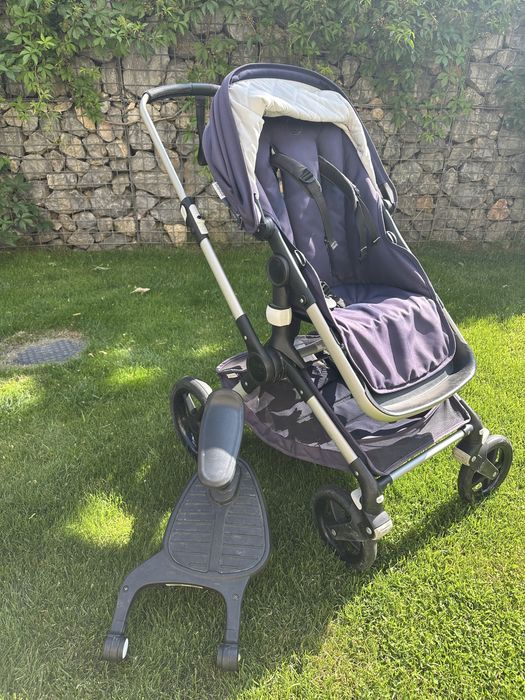 Синя количка fox 2 bugaboo