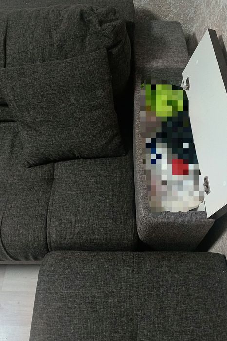 Продам диван в очень хорошем состоянии