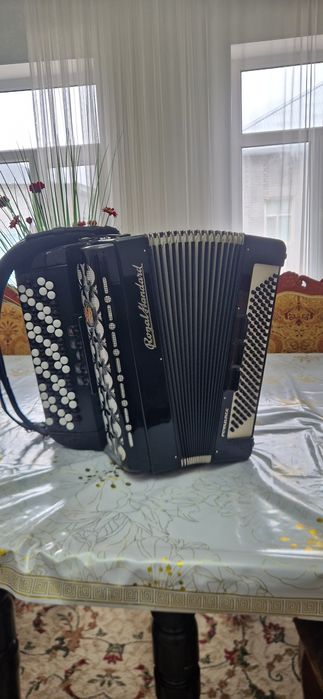 Рояд Стандарт баяны сатылады