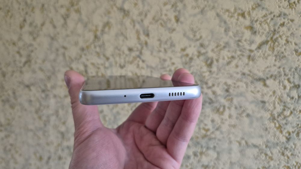 Samsung Galaxy A33 5G +