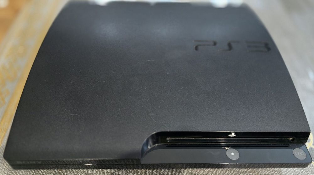 Продам игровые консоли Sony PlayStation