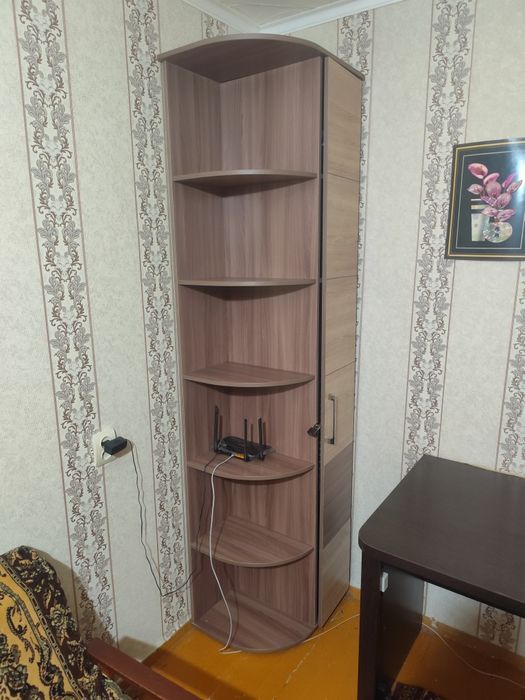 Продам пенал угловой