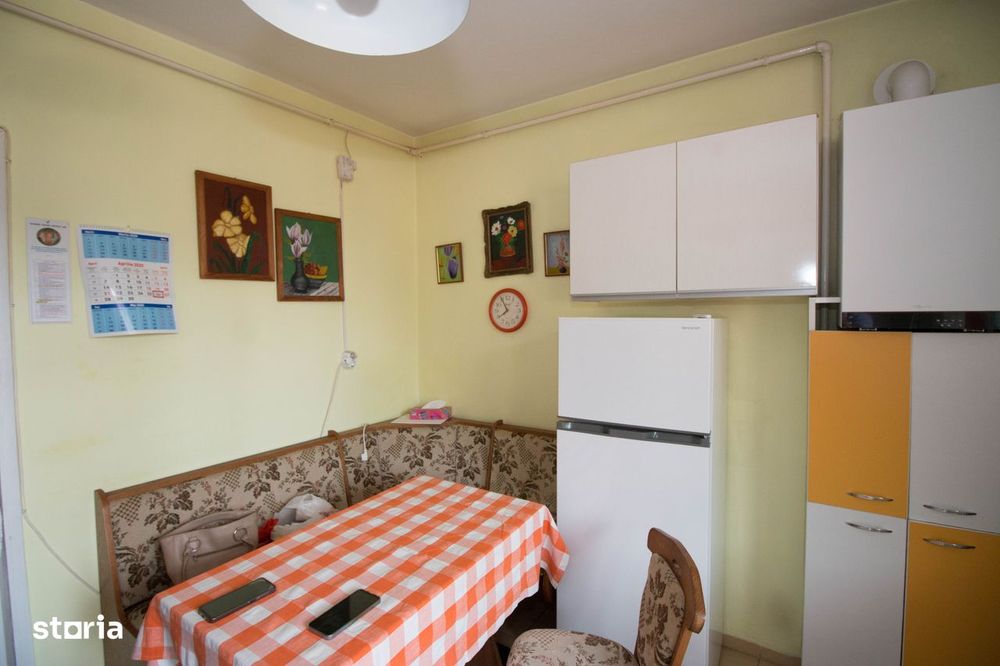Apartament 3 camere | Etaj 3 | 2 balcoane | loc parcare