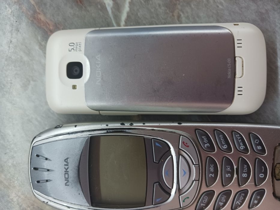 Nokia с5 .почти като нов