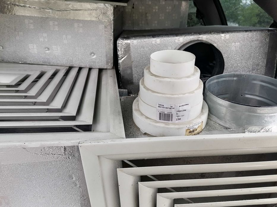 Продавам вентилационни решетки