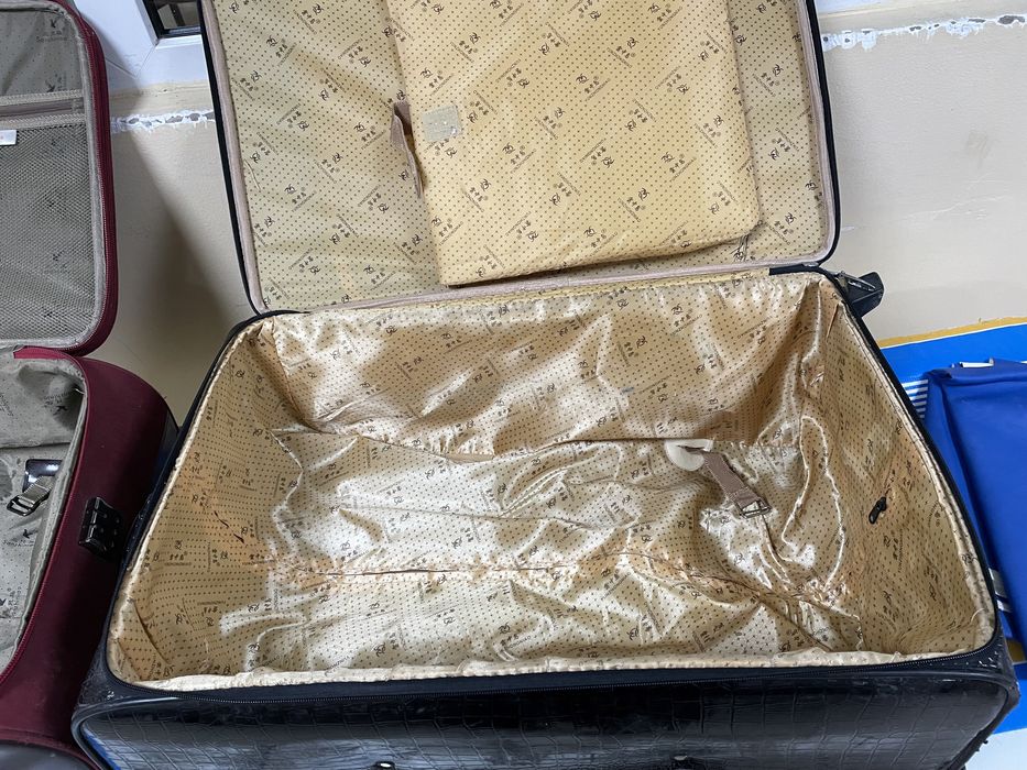 Чемоданы 5 тыс ГагаринаБасенова29