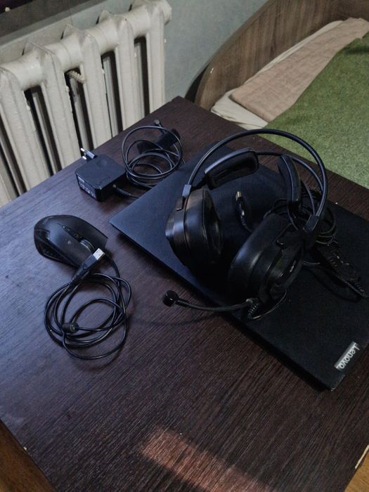 Ноутбук Lenovo..