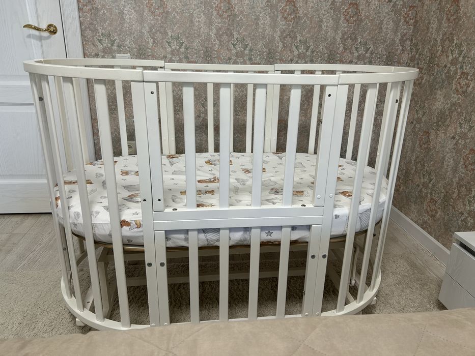 Продам детскую кроватку трансформер 125*75