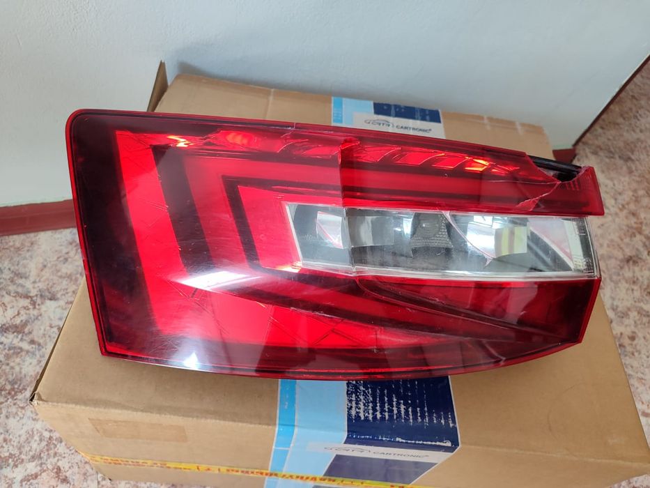 Продам фары от шкоды.