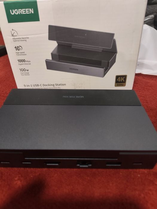 UGREEN 9-в-1 USB-C докинг станция за Steam Deck и ROG Ally