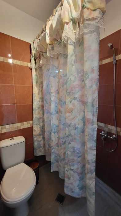 Дава се под наем Тристаен апартамент в София, Красна поляна 3 - 84 кв.м за 459 € - Снимка #17