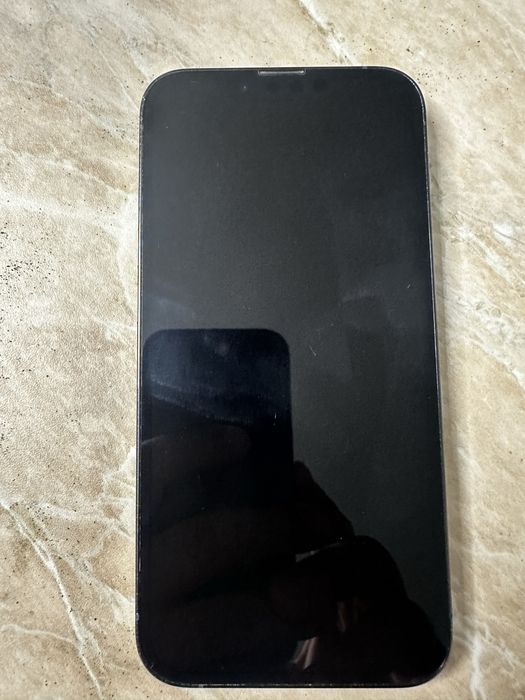 Продавам iPhone 13 Pro