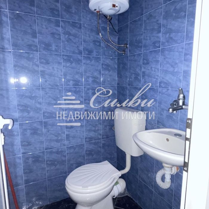 Търговско помещение  с площ от 45 кв.м. – кв. Център