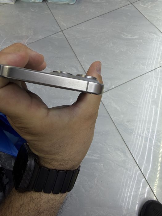 Iphone 15 pro max 512 talik  sotiladi