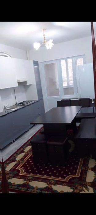 3 бөлмелі 15 микр арендаға берем.