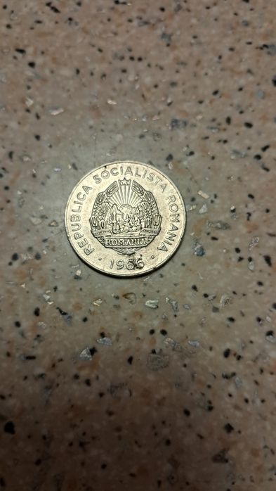 Vand moneda de 25 bani originala din 1966.