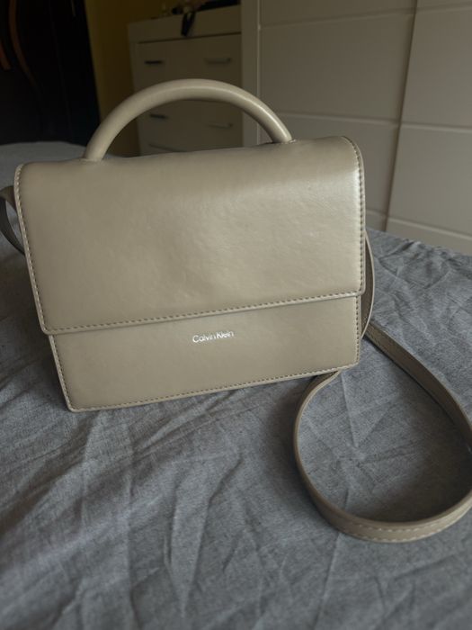 Geanta Calvin Klein