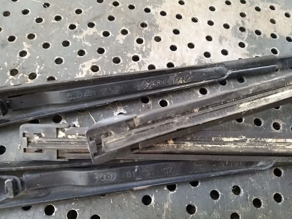 Set brate stergator parbriz audi a6 c5 4b 4b1955408a 4b1955407a