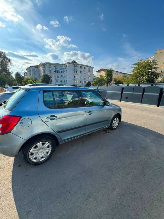 Vând Skoda Fabia 2, an 2007