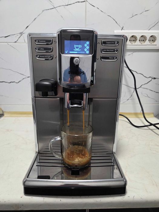 Espressor Automat Philips EP5365 Aparat cu Cafea Boabe Saeco Incanto