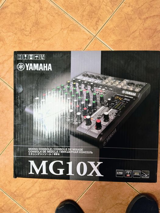 Mixer Yamaha mg10x
