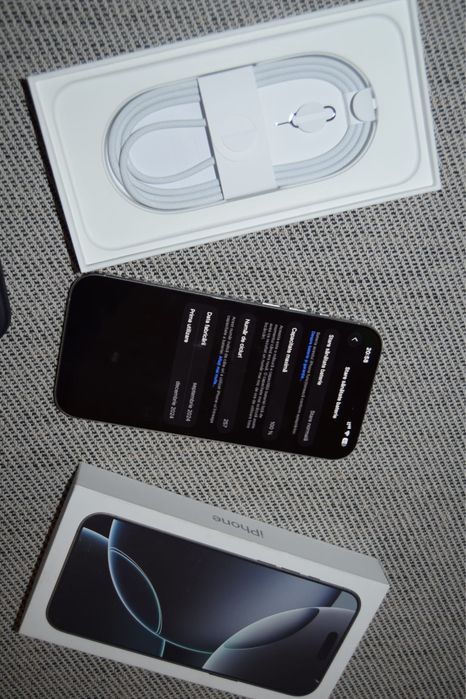 Apple iPhone 16 PRO MAX Silver