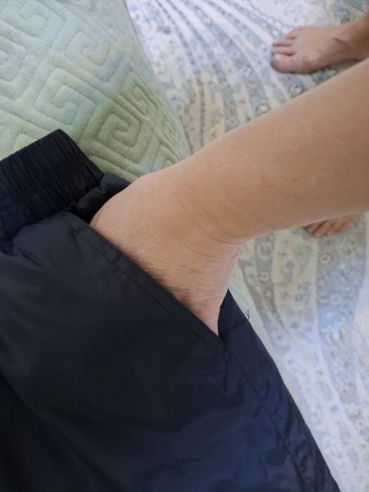 Продам штаны болоневые  новые