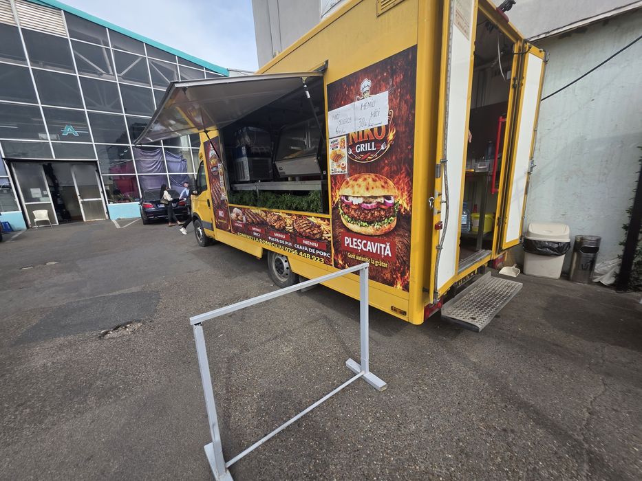 Auto iveco fast food